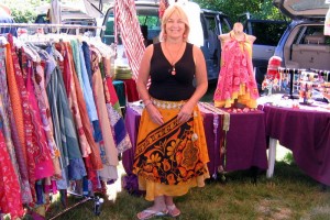 img_0141 Susan Austin, "Soul Sister", recycles saris, 69608388, soulsistermv@aol.com